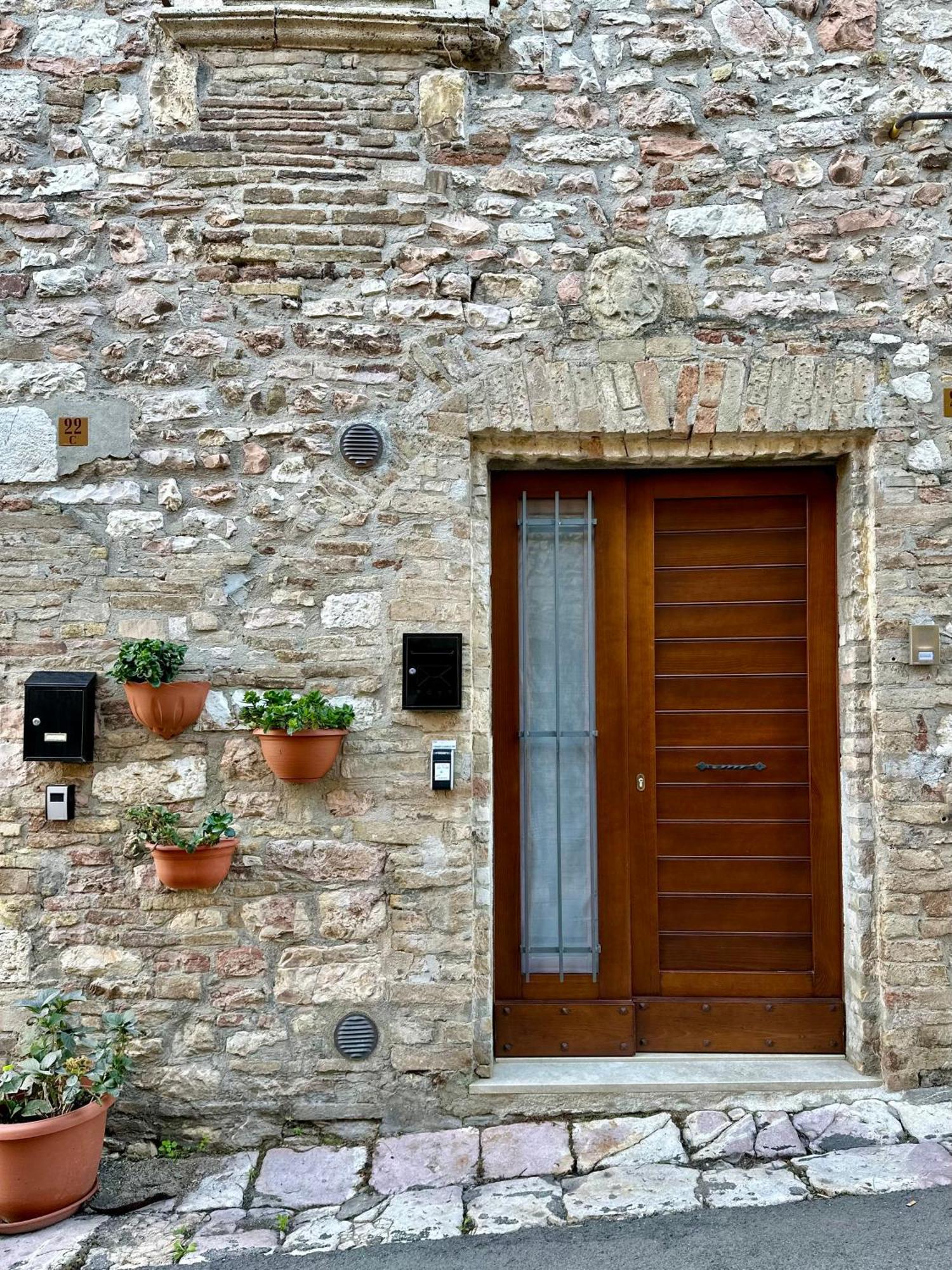 Ferienwohnung La Perla Di Tamara-Assisi Blu Exterior foto